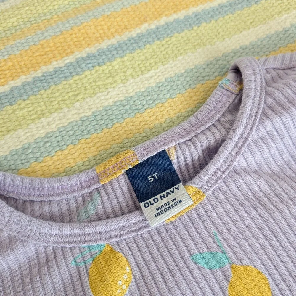🛍️ BUNDLE ONLY • Old Navy purple lemon print ribbed short sleeve shirt size 5T